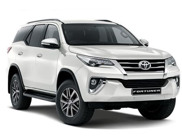 Giá xe Toyota khá phù hợp với mức thu nhập bình quân của người Việt.